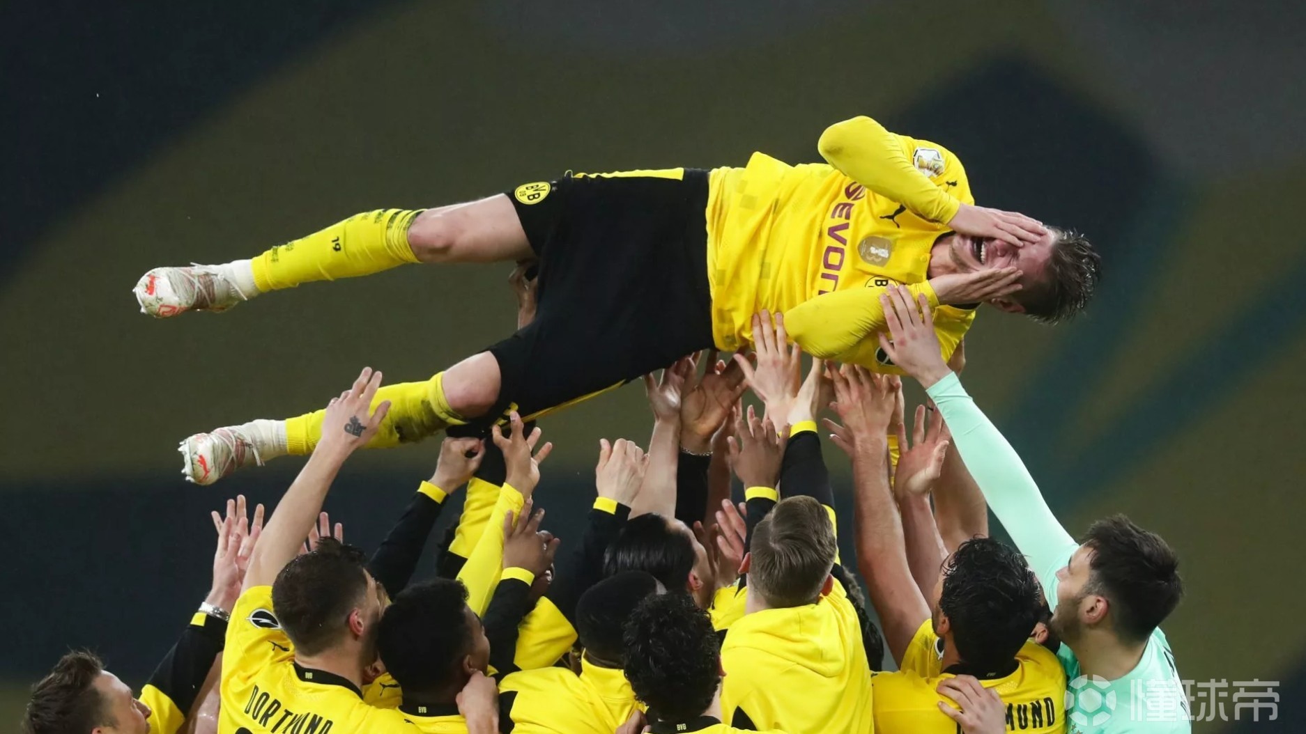 开云体育入口-倪海厦说不跟浓眉的人来往